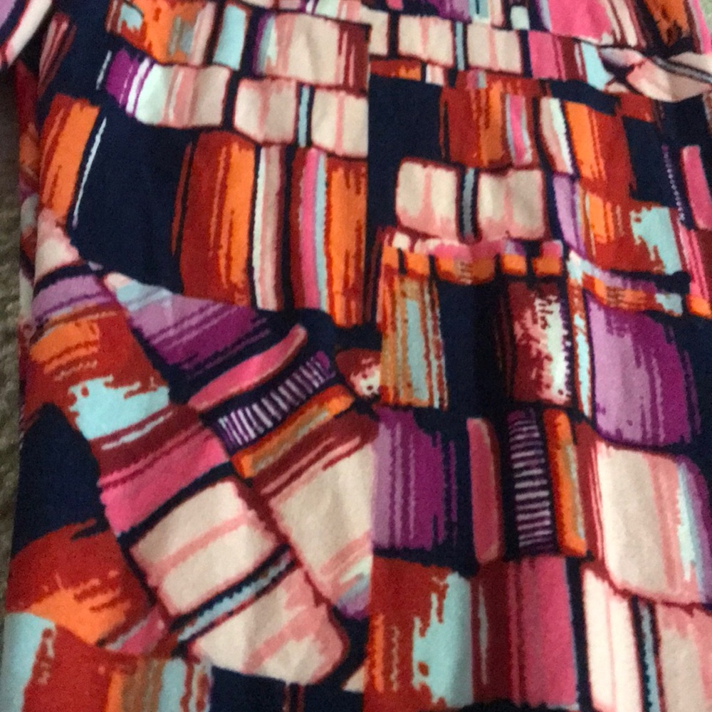 Lularoe - Picture 2 of 3